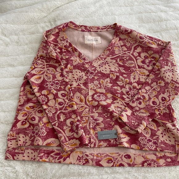 NWT PILCRO TOP petite XS - Picture 2 of 4